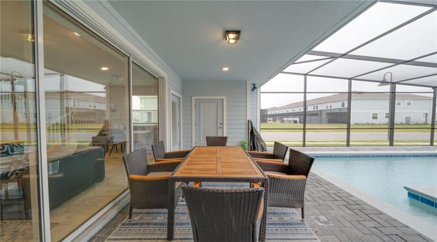DAVENPORT, Florida 33897, 5 Bedrooms Bedrooms, ,4 BathroomsBathrooms,Residential,For Sale,LANA,0,MFRO6265856