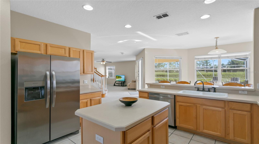 DAVENPORT, Florida 33897, 5 Bedrooms Bedrooms, ,3 BathroomsBathrooms,Residential,For Sale,HIGHER COMBE,0,MFRO6266419