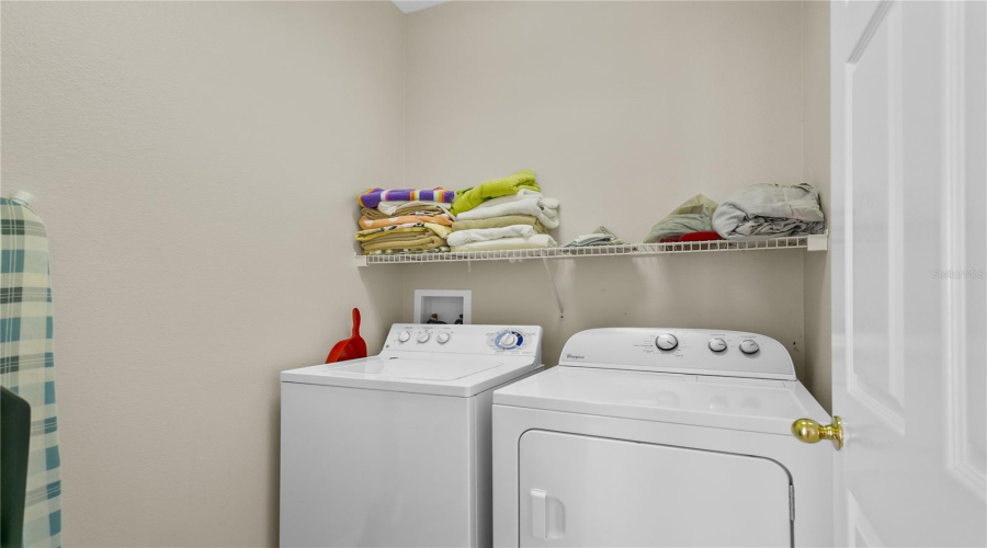 DAVENPORT, Florida 33897, 5 Bedrooms Bedrooms, ,3 BathroomsBathrooms,Residential,For Sale,HIGHER COMBE,0,MFRO6266419