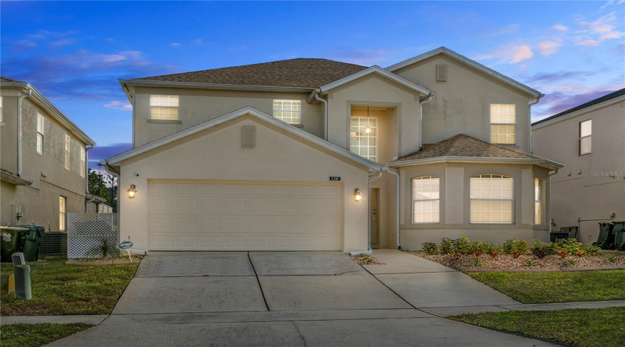 DAVENPORT, Florida 33897, 5 Bedrooms Bedrooms, ,3 BathroomsBathrooms,Residential,For Sale,HIGHER COMBE,0,MFRO6266419