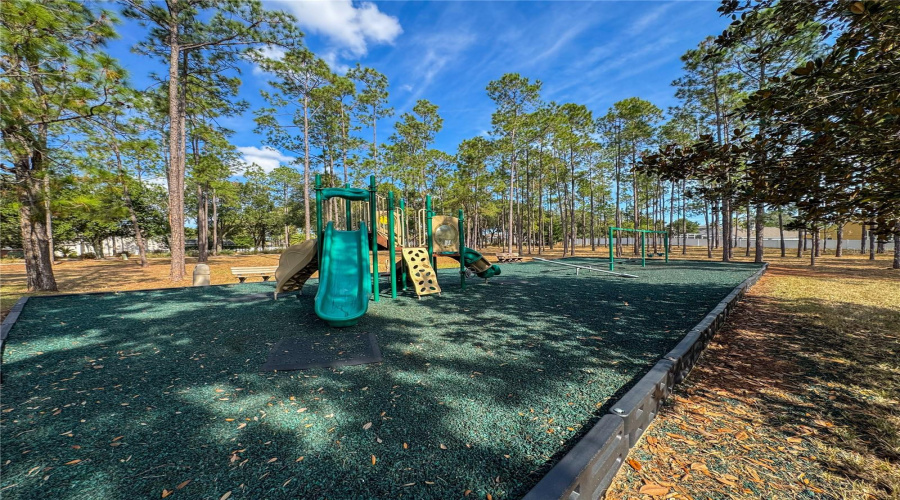 DAVENPORT, Florida 33897, 5 Bedrooms Bedrooms, ,3 BathroomsBathrooms,Residential,For Sale,HIGHER COMBE,0,MFRO6266419