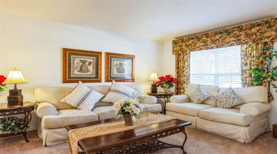 KISSIMMEE, Florida 34747, 4 Bedrooms Bedrooms, ,2 BathroomsBathrooms,Residential,For Sale,SECRET KEY COVE,0,MFRO6266315