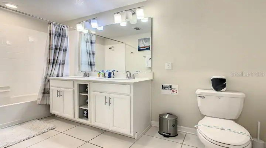 KISSIMMEE, Florida 34746, 2 Bedrooms Bedrooms, ,2 BathroomsBathrooms,Residential,For Sale,CLOCK TOWER,0,MFRS5116651