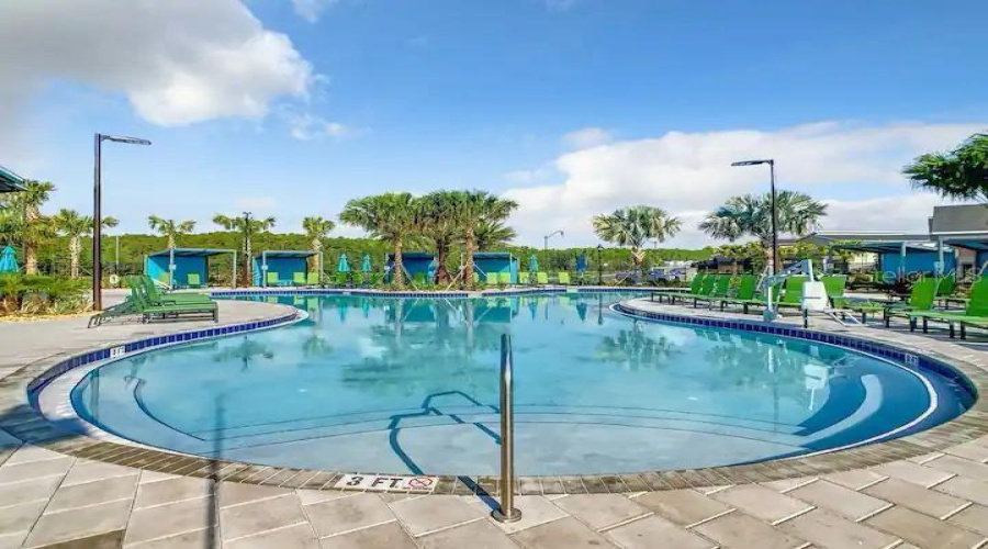 KISSIMMEE, Florida 34746, 2 Bedrooms Bedrooms, ,2 BathroomsBathrooms,Residential,For Sale,CLOCK TOWER,0,MFRS5116651