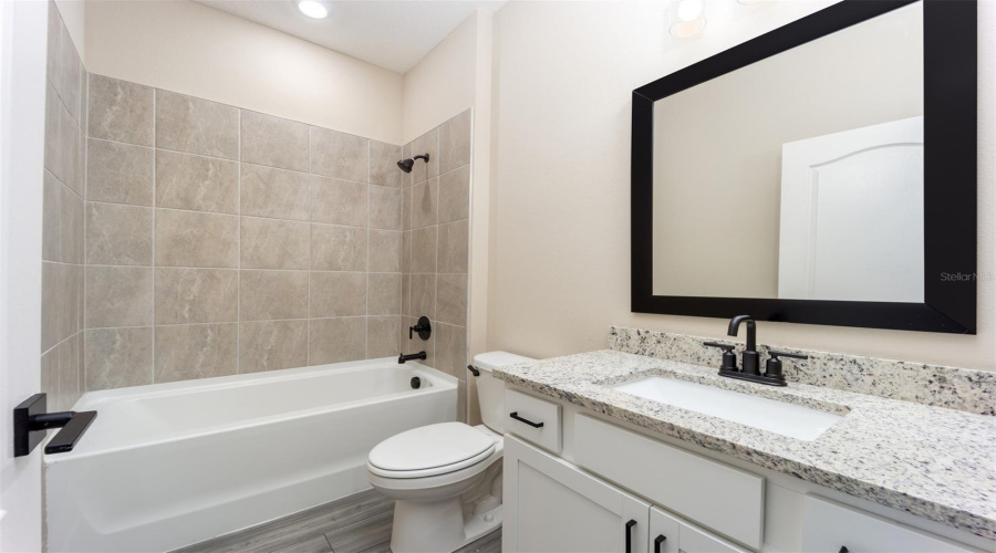 KISSIMMEE, Florida 34747, 5 Bedrooms Bedrooms, ,3 BathroomsBathrooms,Residential,For Sale,SOMERSWORTH,0,MFRTB8331032