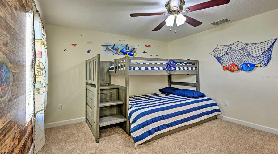 DAVENPORT, Florida 33896, 5 Bedrooms Bedrooms, ,5 BathroomsBathrooms,Residential,For Sale,MOON VALLEY,0,MFRO6266920