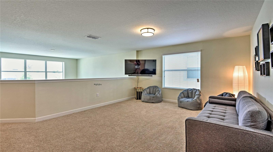 DAVENPORT, Florida 33896, 5 Bedrooms Bedrooms, ,5 BathroomsBathrooms,Residential,For Sale,MOON VALLEY,0,MFRO6266920