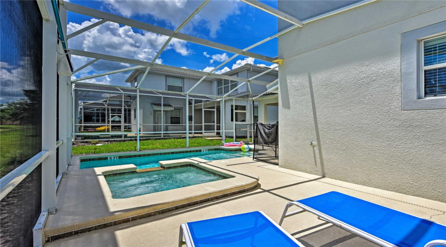 DAVENPORT, Florida 33896, 5 Bedrooms Bedrooms, ,5 BathroomsBathrooms,Residential,For Sale,MOON VALLEY,0,MFRO6266920