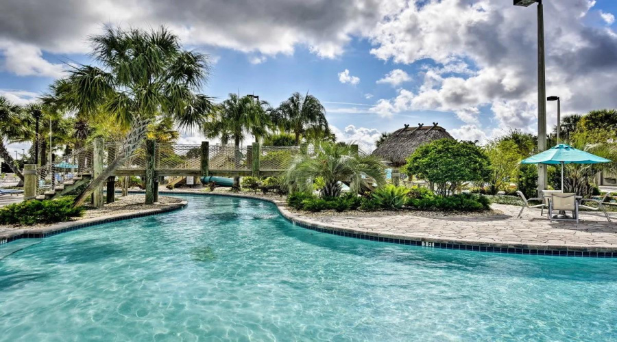 DAVENPORT, Florida 33896, 5 Bedrooms Bedrooms, ,5 BathroomsBathrooms,Residential,For Sale,MOON VALLEY,0,MFRO6266920