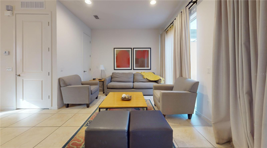 KISSIMMEE, Florida 34746, 2 Bedrooms Bedrooms, ,2 BathroomsBathrooms,Residential,For Sale,BUGATTI,0,MFRS5117612