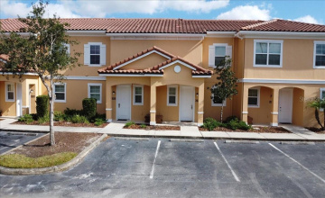 KISSIMMEE, Florida 34746, 2 Bedrooms Bedrooms, ,2 BathroomsBathrooms,Residential,For Sale,BUGATTI,0,MFRS5117612