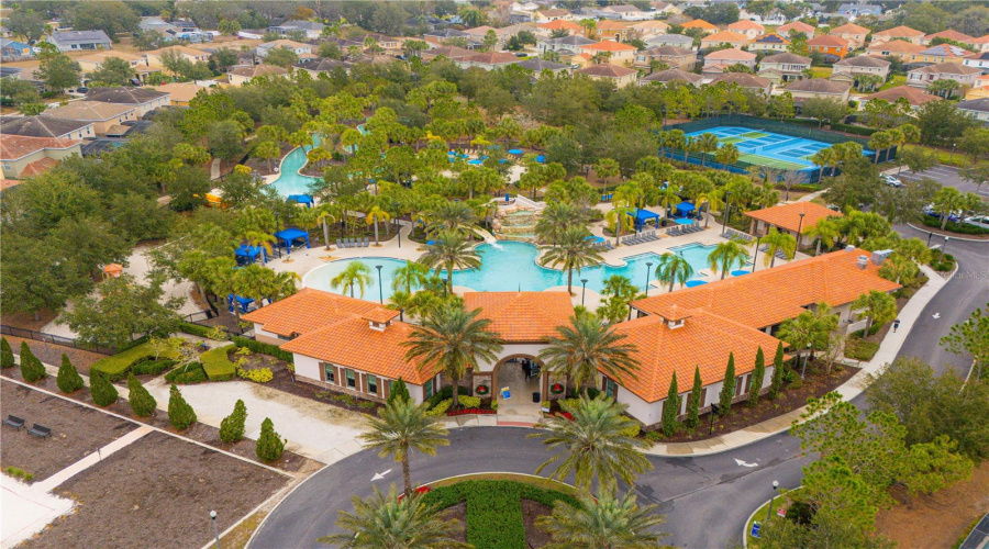 DAVENPORT, Florida 33837, 5 Bedrooms Bedrooms, ,4 BathroomsBathrooms,Residential,For Sale,OAKMOSS,0,MFRO6266899