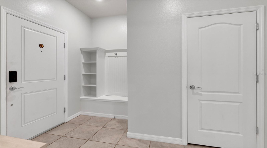 DAVENPORT, Florida 33837, 5 Bedrooms Bedrooms, ,4 BathroomsBathrooms,Residential,For Sale,OAKMOSS,0,MFRO6266899