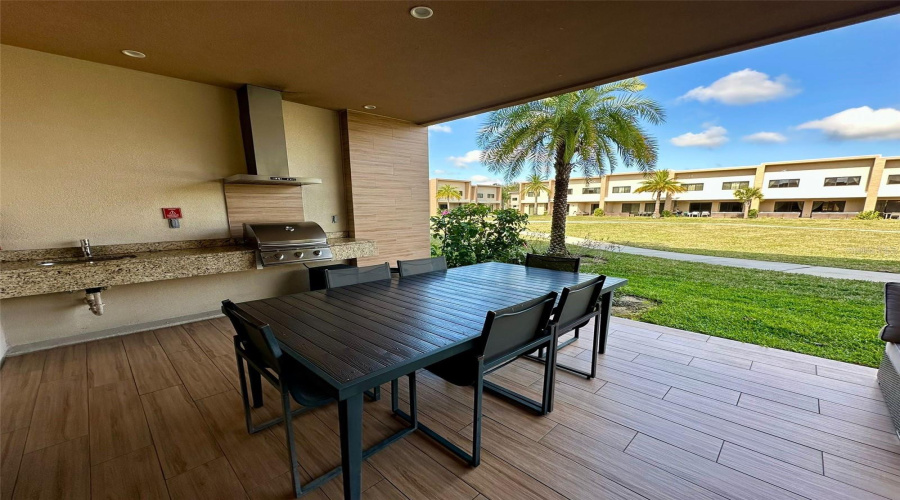 Kissimmee, Florida 34747, 3 Bedrooms Bedrooms, ,3 Bathroomsbathrooms,Residential,For Sale,Brooklyn,Mfro6266967
