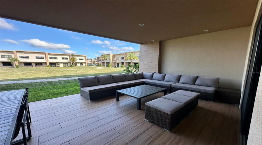 Kissimmee, Florida 34747, 3 Bedrooms Bedrooms, ,3 Bathroomsbathrooms,Residential,For Sale,Brooklyn,Mfro6266967