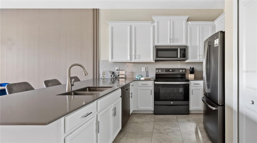 Davenport, Florida 33896, 2 Bedrooms Bedrooms, ,2 Bathroomsbathrooms,Residential,For Sale,Ocean Course,Mfro6265507