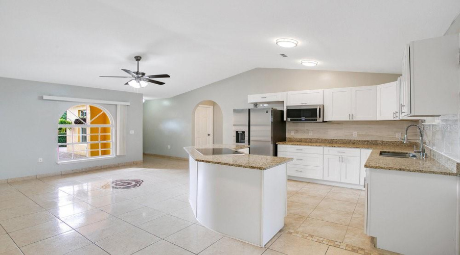 Kissimmee, Florida 34746, 4 Bedrooms Bedrooms, ,3 Bathroomsbathrooms,Residential,For Sale,Big Valley,Mfro6262796