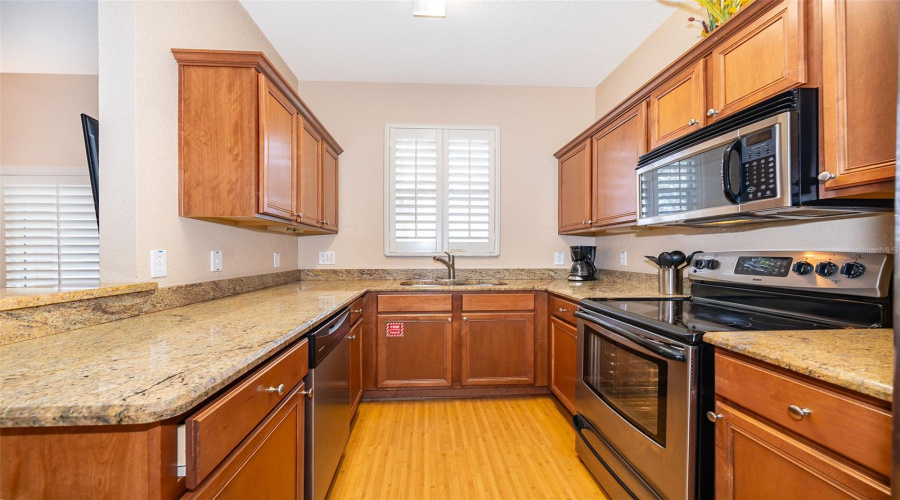 Davenport, Florida 33897, 4 Bedrooms Bedrooms, ,3 Bathroomsbathrooms,Residential,For Sale,Calabria,Mfro6267409
