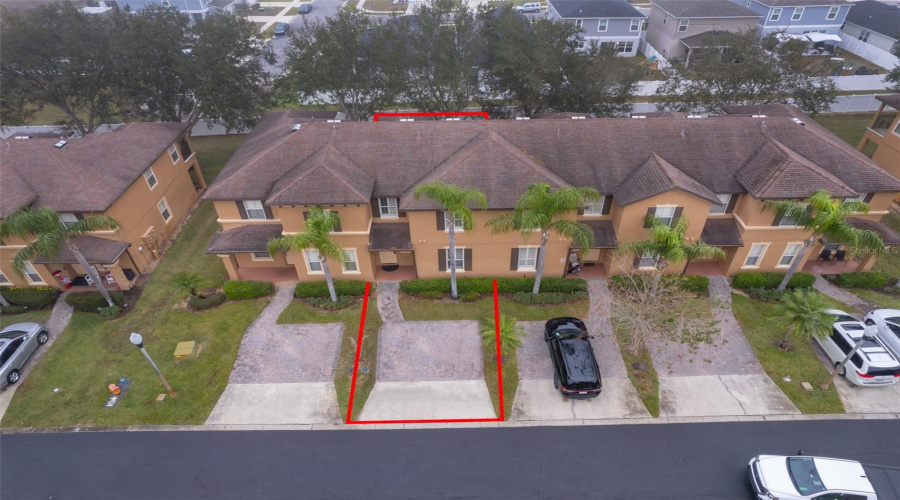 Davenport, Florida 33897, 4 Bedrooms Bedrooms, ,3 Bathroomsbathrooms,Residential,For Sale,Calabria,Mfro6267409