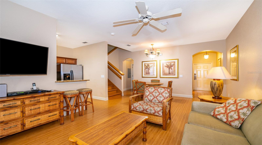Davenport, Florida 33897, 4 Bedrooms Bedrooms, ,3 Bathroomsbathrooms,Residential,For Sale,Calabria,Mfro6267409