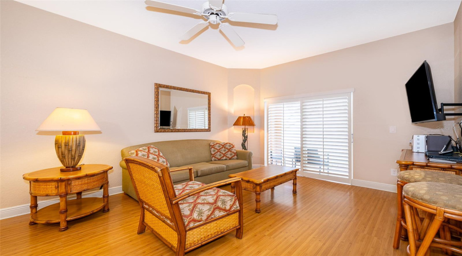 Davenport, Florida 33897, 4 Bedrooms Bedrooms, ,3 Bathroomsbathrooms,Residential,For Sale,Calabria,Mfro6267409