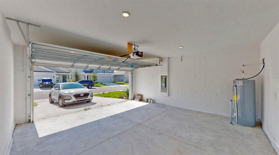 Davenport, Florida 33837, 6 Bedrooms Bedrooms, ,3 Bathroomsbathrooms,Residential,For Sale,Reservoir,Mfro6267504