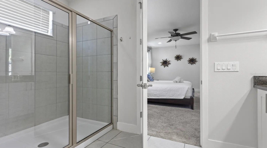 Kissimmee, Florida 34747, 6 Bedrooms Bedrooms, ,6 Bathroomsbathrooms,Residential,For Sale,Pendant,Mfro6197174