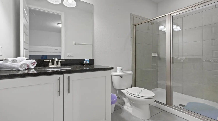 Kissimmee, Florida 34747, 6 Bedrooms Bedrooms, ,6 Bathroomsbathrooms,Residential,For Sale,Pendant,Mfro6197174