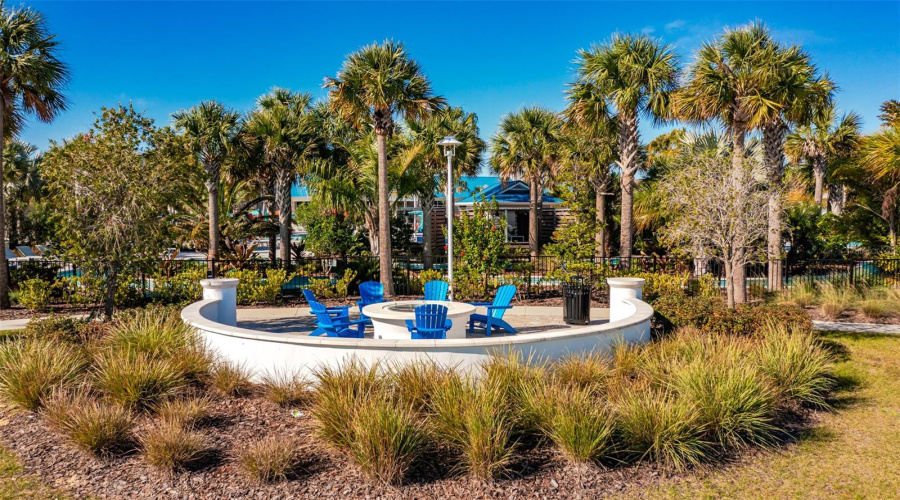 DAVENPORT, Florida 33897, 5 Bedrooms Bedrooms, ,5 BathroomsBathrooms,Residential,For Sale,ALOHA,0,MFRTB8333829