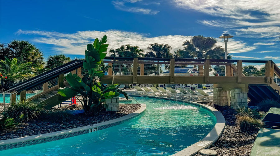 DAVENPORT, Florida 33897, 5 Bedrooms Bedrooms, ,5 BathroomsBathrooms,Residential,For Sale,ALOHA,0,MFRTB8333829