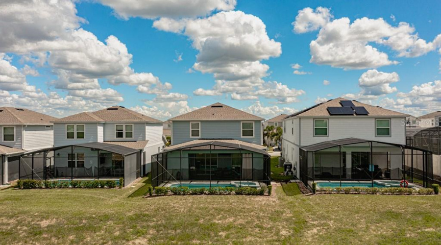 DAVENPORT, Florida 33897, 5 Bedrooms Bedrooms, ,5 BathroomsBathrooms,Residential,For Sale,ALOHA,0,MFRTB8333829