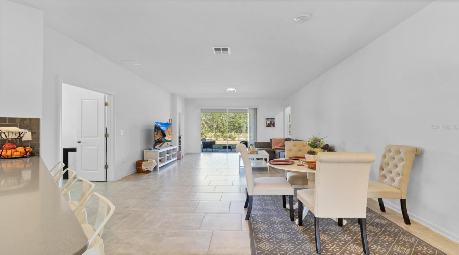 Davenport, Florida 33837, 4 Bedrooms Bedrooms, ,3 Bathroomsbathrooms,Residential,For Sale,Camden,Mfro6267593