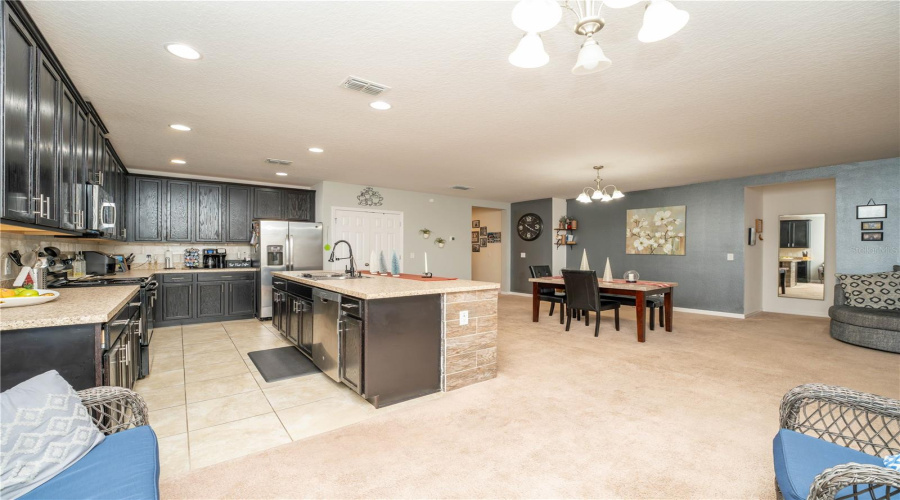 Davenport, Florida 33837, 4 Bedrooms Bedrooms, ,2 Bathroomsbathrooms,Residential,For Sale,Benjamin,Mfro6267307