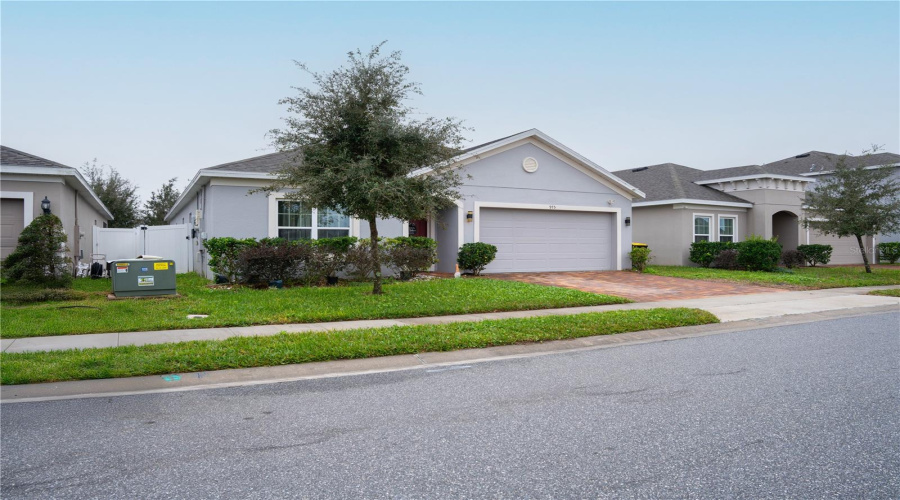 Davenport, Florida 33837, 4 Bedrooms Bedrooms, ,2 Bathroomsbathrooms,Residential,For Sale,Benjamin,Mfro6267307
