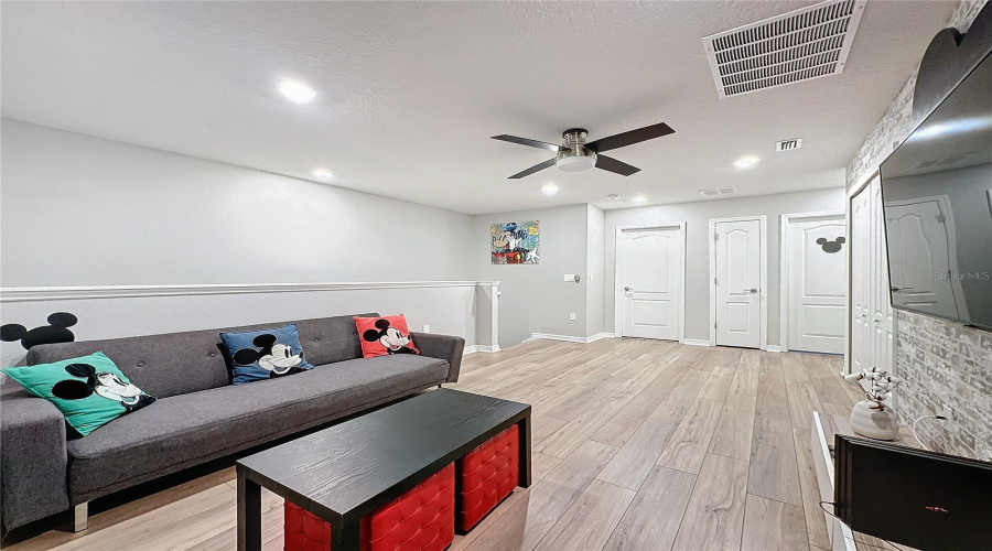 Davenport, Florida 33837, 5 Bedrooms Bedrooms, ,4 Bathroomsbathrooms,Residential,For Sale,Terrasonesta,Mfrs5117646