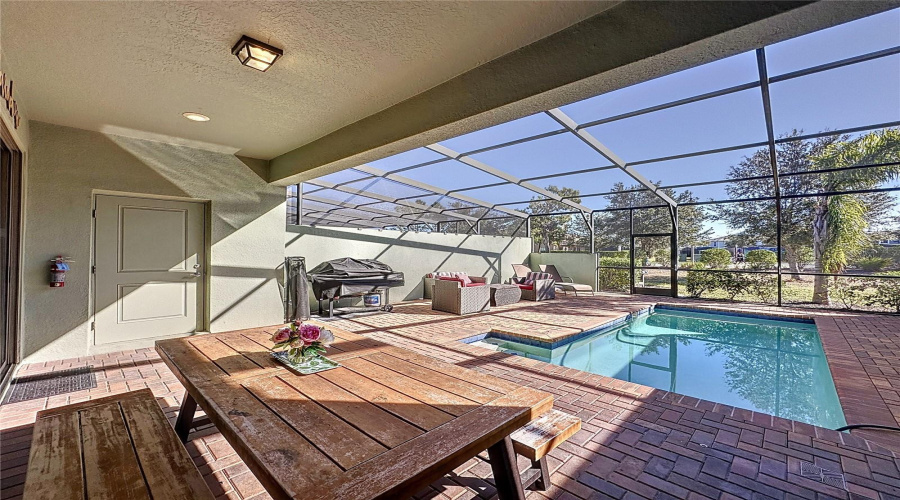 Davenport, Florida 33837, 5 Bedrooms Bedrooms, ,4 Bathroomsbathrooms,Residential,For Sale,Terrasonesta,Mfrs5117646