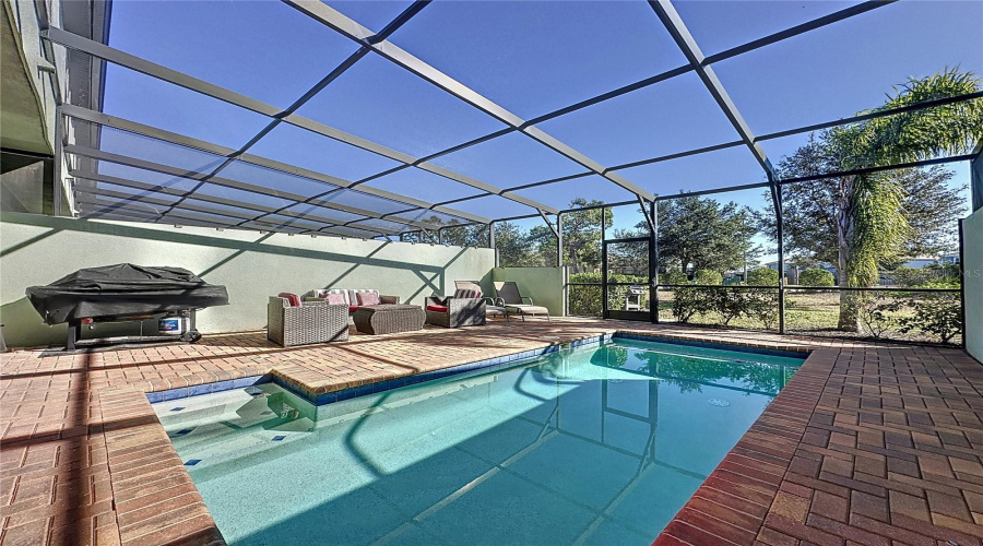 Davenport, Florida 33837, 5 Bedrooms Bedrooms, ,4 Bathroomsbathrooms,Residential,For Sale,Terrasonesta,Mfrs5117646