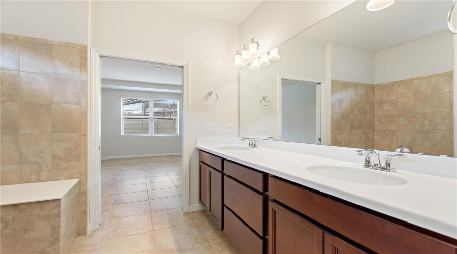 Davenport, Florida 33837, 3 Bedrooms Bedrooms, ,2 Bathroomsbathrooms,Residential,For Sale,Vigo,Mfro6218432