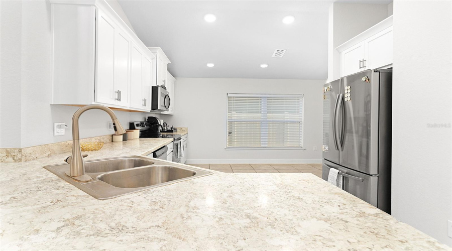 Davenport, Florida 33837, 4 Bedrooms Bedrooms, ,2 Bathroomsbathrooms,Residential,For Sale,Citrus Landings,Mfrs5106175