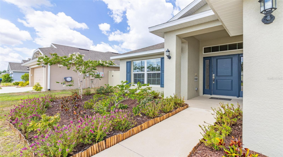 Davenport, Florida 33837, 4 Bedrooms Bedrooms, ,2 Bathroomsbathrooms,Residential,For Sale,Citrus Landings,Mfrs5106175