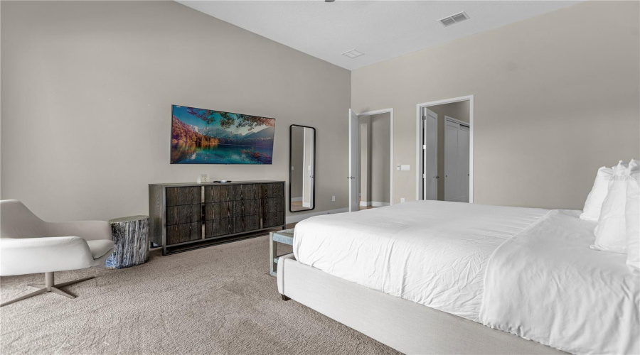 KISSIMMEE, Florida 34747, 6 Bedrooms Bedrooms, ,6 BathroomsBathrooms,Residential,For Sale,JACK NICKLAUS,0,MFRO6194986