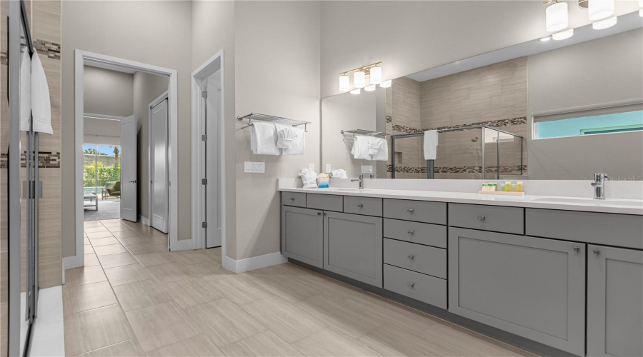 KISSIMMEE, Florida 34747, 6 Bedrooms Bedrooms, ,6 BathroomsBathrooms,Residential,For Sale,JACK NICKLAUS,0,MFRO6194986