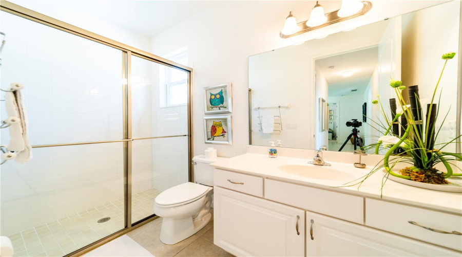 DAVENPORT, Florida 33837, 5 Bedrooms Bedrooms, ,4 BathroomsBathrooms,Residential,For Sale,OAKRISE,0,MFRO6268061