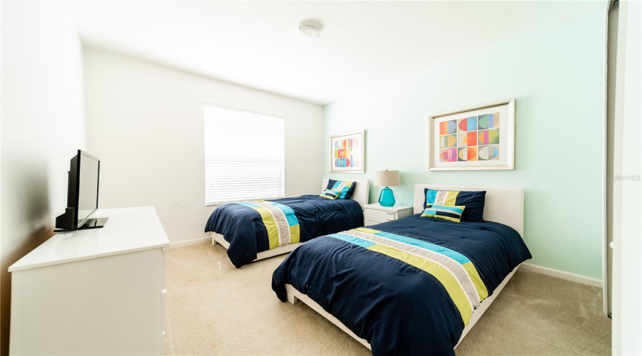 DAVENPORT, Florida 33837, 5 Bedrooms Bedrooms, ,4 BathroomsBathrooms,Residential,For Sale,OAKRISE,0,MFRO6268061