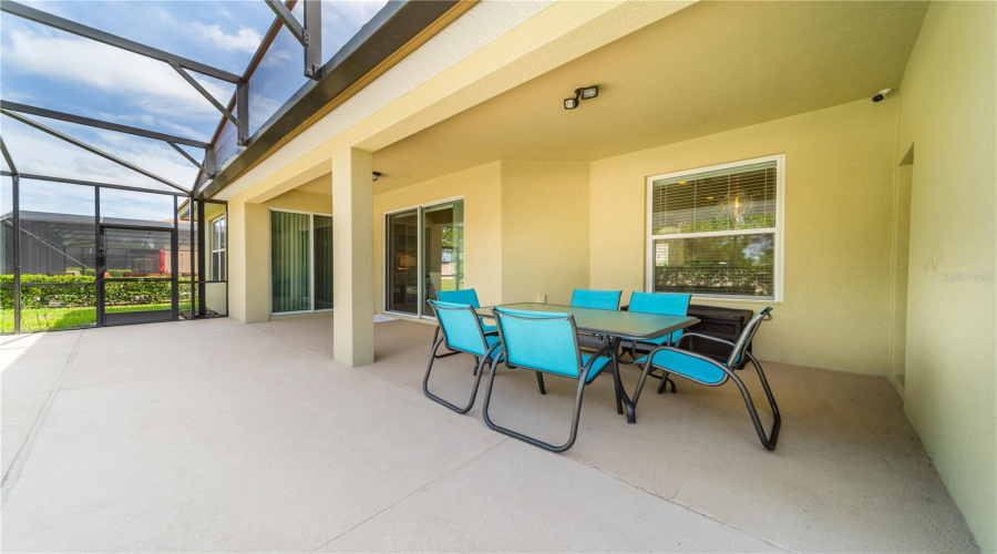 DAVENPORT, Florida 33837, 5 Bedrooms Bedrooms, ,4 BathroomsBathrooms,Residential,For Sale,OAKRISE,0,MFRO6268061