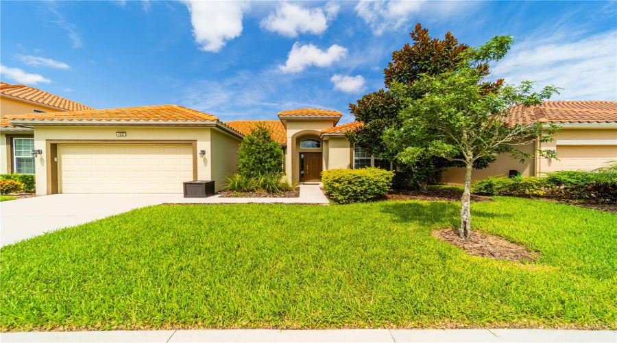 DAVENPORT, Florida 33837, 5 Bedrooms Bedrooms, ,4 BathroomsBathrooms,Residential,For Sale,OAKRISE,0,MFRO6268061