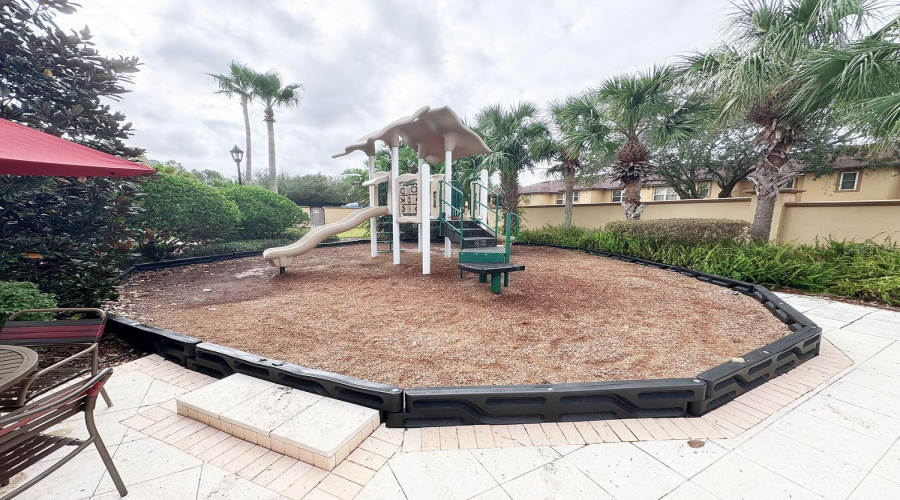 DAVENPORT, Florida 33897, 4 Bedrooms Bedrooms, ,3 BathroomsBathrooms,Residential,For Sale,CALABRIA,0,MFRO6264743