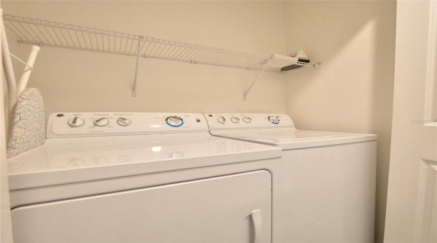 DAVENPORT, Florida 33896, 4 Bedrooms Bedrooms, ,3 BathroomsBathrooms,Residential,For Sale,MOON VALLEY,MFRO6266551