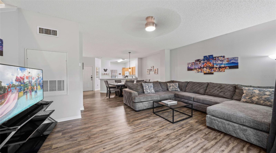 KISSIMMEE, Florida 34747, 3 Bedrooms Bedrooms, ,2 BathroomsBathrooms,Residential,For Sale,CRYSTAL COVE,MFRO6267697