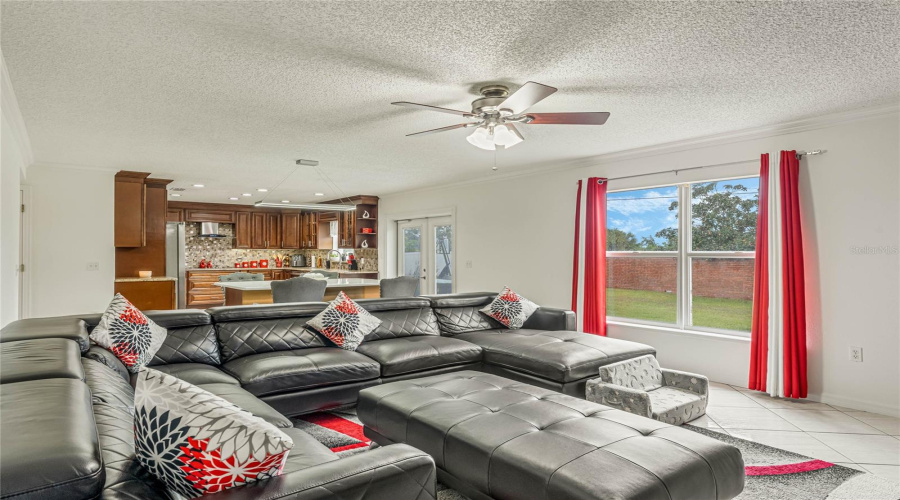 Kissimmee, Florida 34746, 4 Bedrooms Bedrooms, ,2 Bathroomsbathrooms,Residential,For Sale,Garrett Nicholas,Mfro6236684